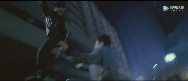 9年29部作品,被第七代导演点名“抢饭碗”,吴京的时代来了吗?