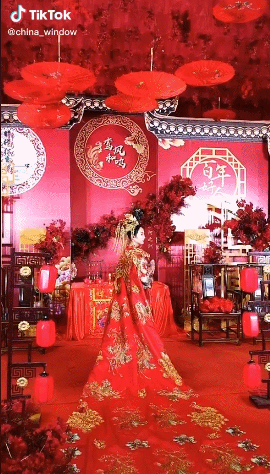 中式婚礼火遍全球!华丽梦幻有排面,国外网友:我也想整一个