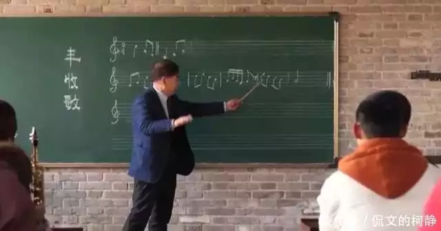 千呼万唤始出来：感动中国2024年度人物，杨妞花当选 事迹+颁奖词