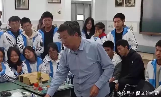 千呼万唤始出来：感动中国2024年度人物，杨妞花当选 事迹+颁奖词