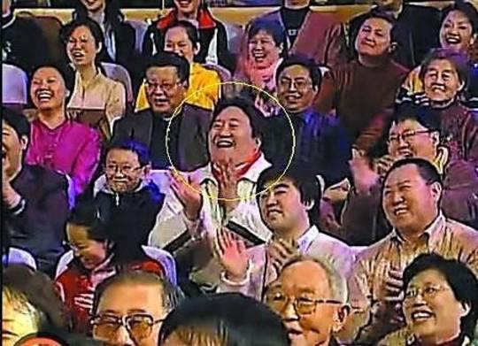 央视春晚未见“笑脸哥”？因身体问题或告别春晚