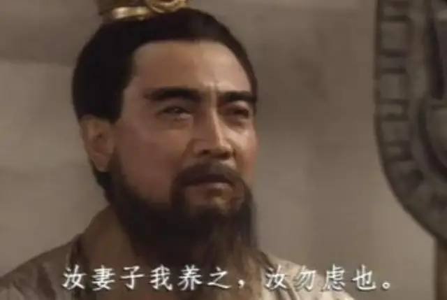 同样是演“曹操”,陈建斌和鲍国安放在一起看,差距就出来了