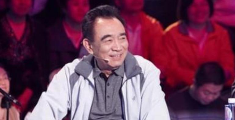 同样是演“曹操”,陈建斌和鲍国安放在一起看,差距就出来了