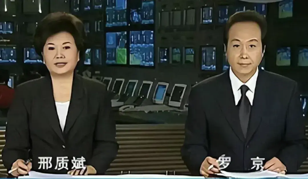 她主持《新闻联播》28年,退休后遭受非议,如今晚年过得怎样了?