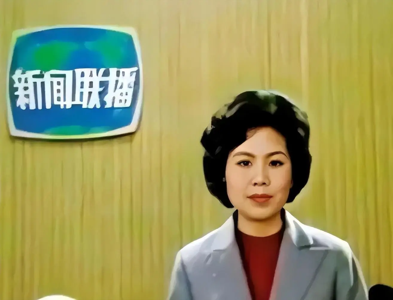 邢质斌近照，变化太大，网友：我的天呐！成白发苍苍的老太太了啊