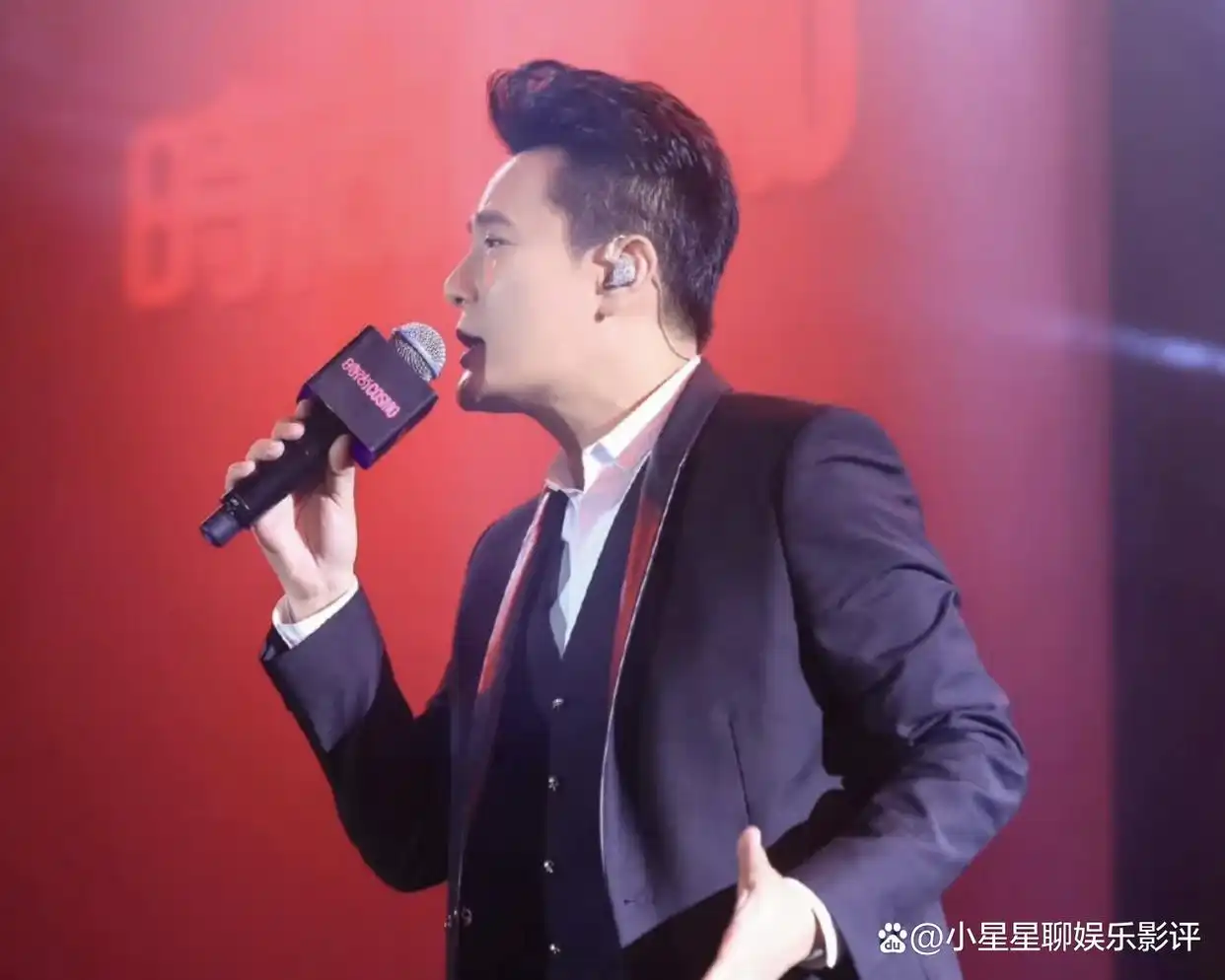 张信哲歌曲最火的十首歌，他的歌，为何总能戳中你的心？