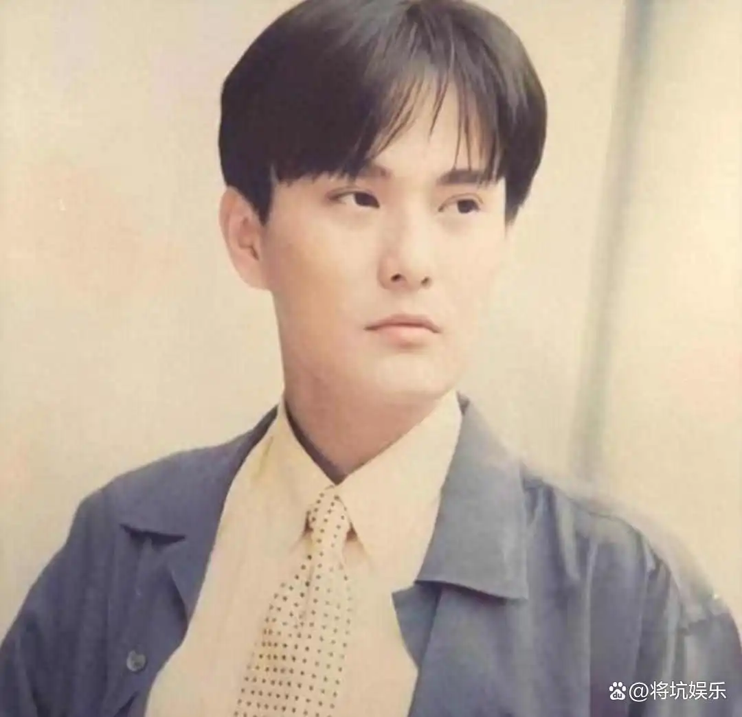 张信哲为何能成跨世代音乐树洞？他用一辈子的温柔唱尽爱与遗憾