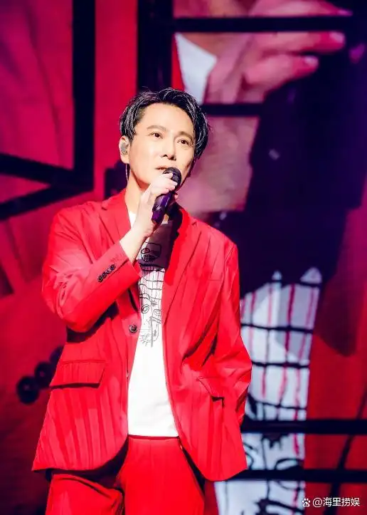 一场音乐会展示了娱乐圈中的人情冷暖其中张信哲成为了最好的例证