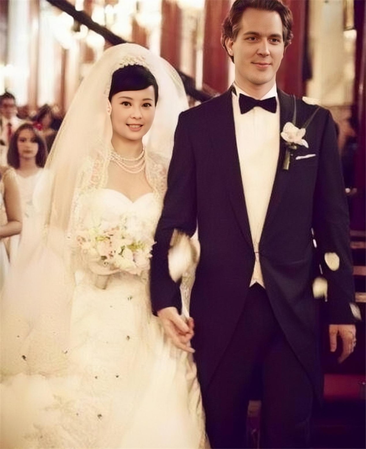 17年后，再看徐威，才明白他当年为何离开袁立娶世界冠军张怡宁