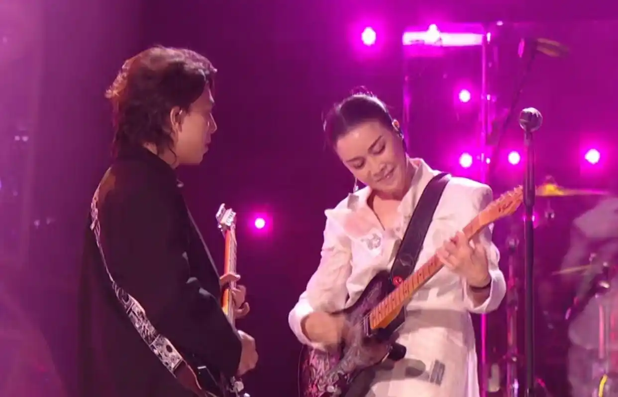 《歌手》决赛排名揭晓,那英断层第一,凡希亚罕见第四