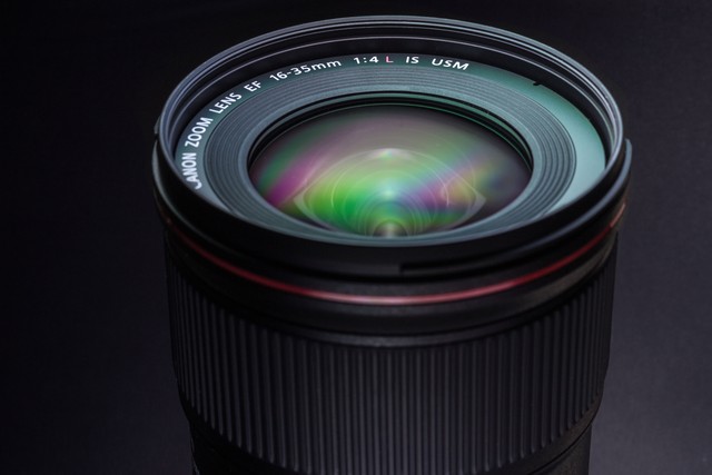 相机镜头买新还是二手?不同预算的最优选择藏在这