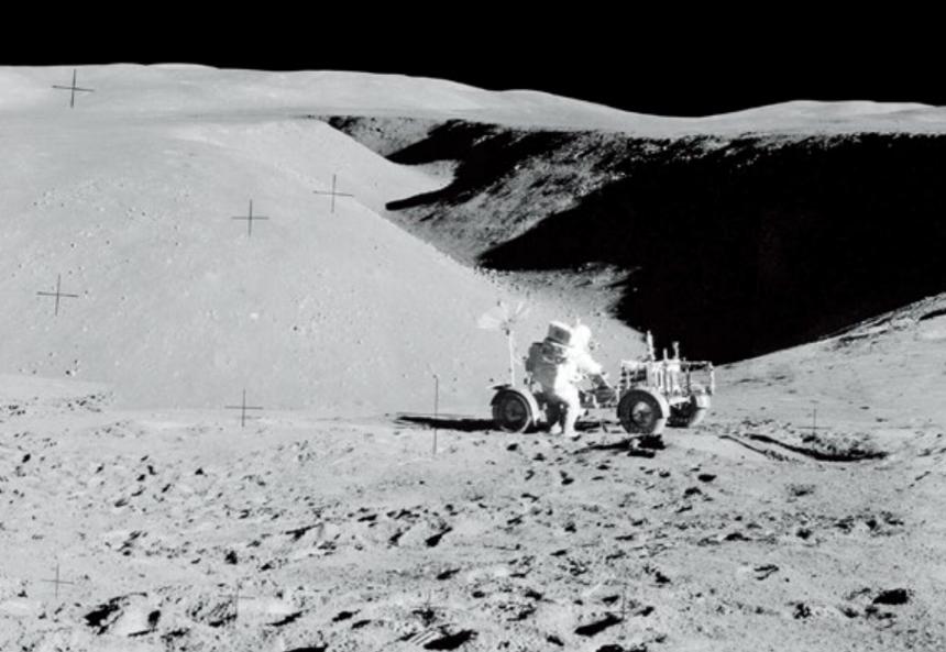 在地球上生活的我们,如何开始一场月球旅行?