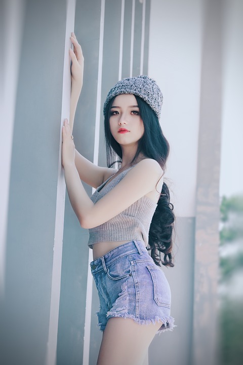 小说:先立个小目标,比如赚他个1个亿