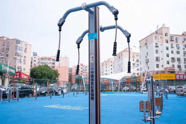 “不是你撞的,干嘛去扶?”引发争议的彭宇案法官,现在怎么样了