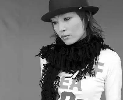 SNH48陈怡馨患重度抑郁症退团,喷子们是要闹出第二个乔任梁吗?