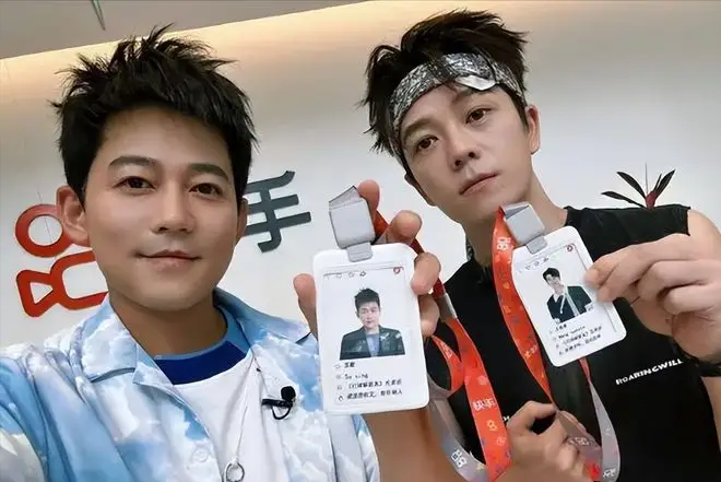 苏醒暴揍李炜12年后，现在再看两人的处境，究竟谁才是赢家？