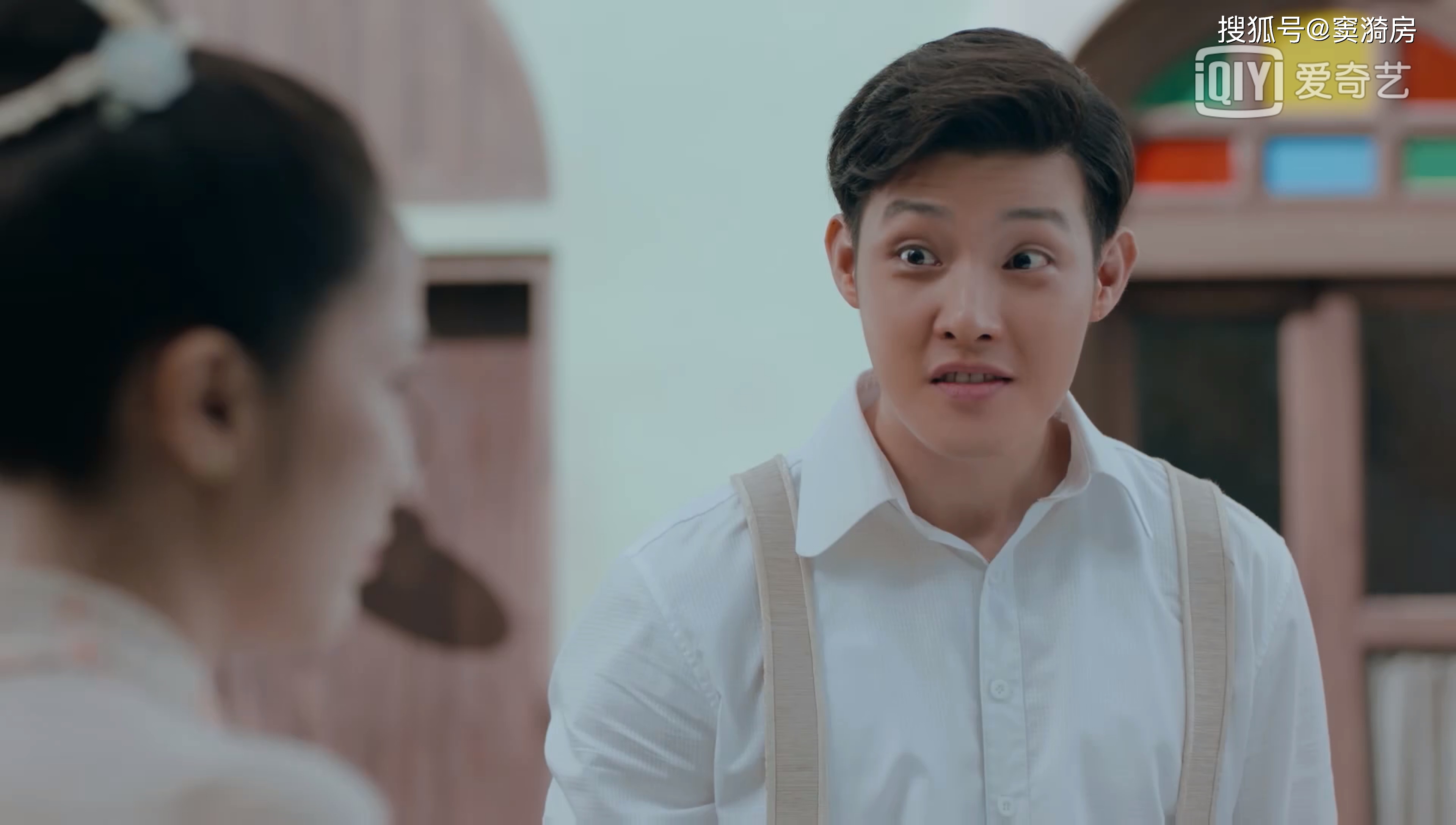 长得像的人很多，通常都是男像男，女像女，但是男女互像还真不多