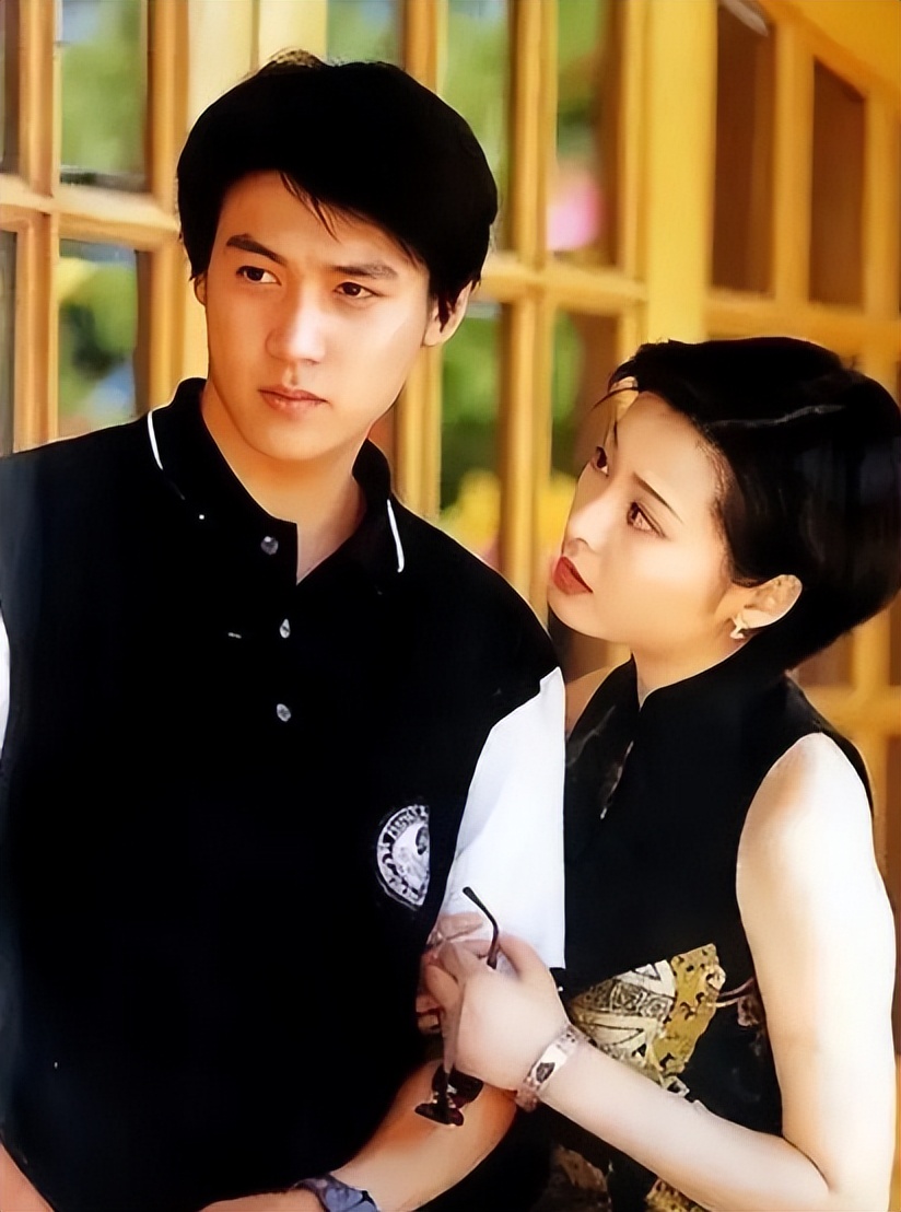 袁立与他同居12年，将美好的年华都给了他，他却选择和张怡宁结婚