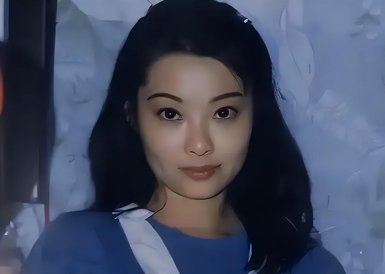 袁立与他同居12年，将美好的年华都给了他，他却选择和张怡宁结婚