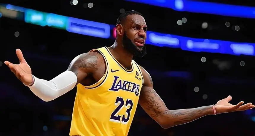 更新换代，本赛季NBA圣诞大战宣传片出炉，致敬13年经典版本