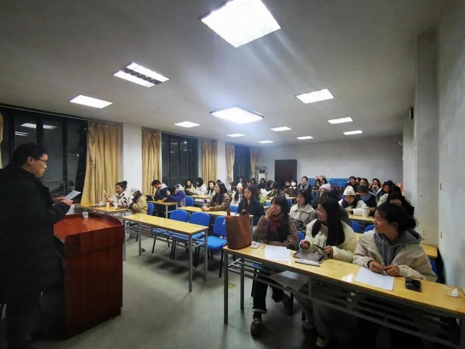 学院动态｜“参会有道，经验共享”研究生学术会议参会经验分享交流会