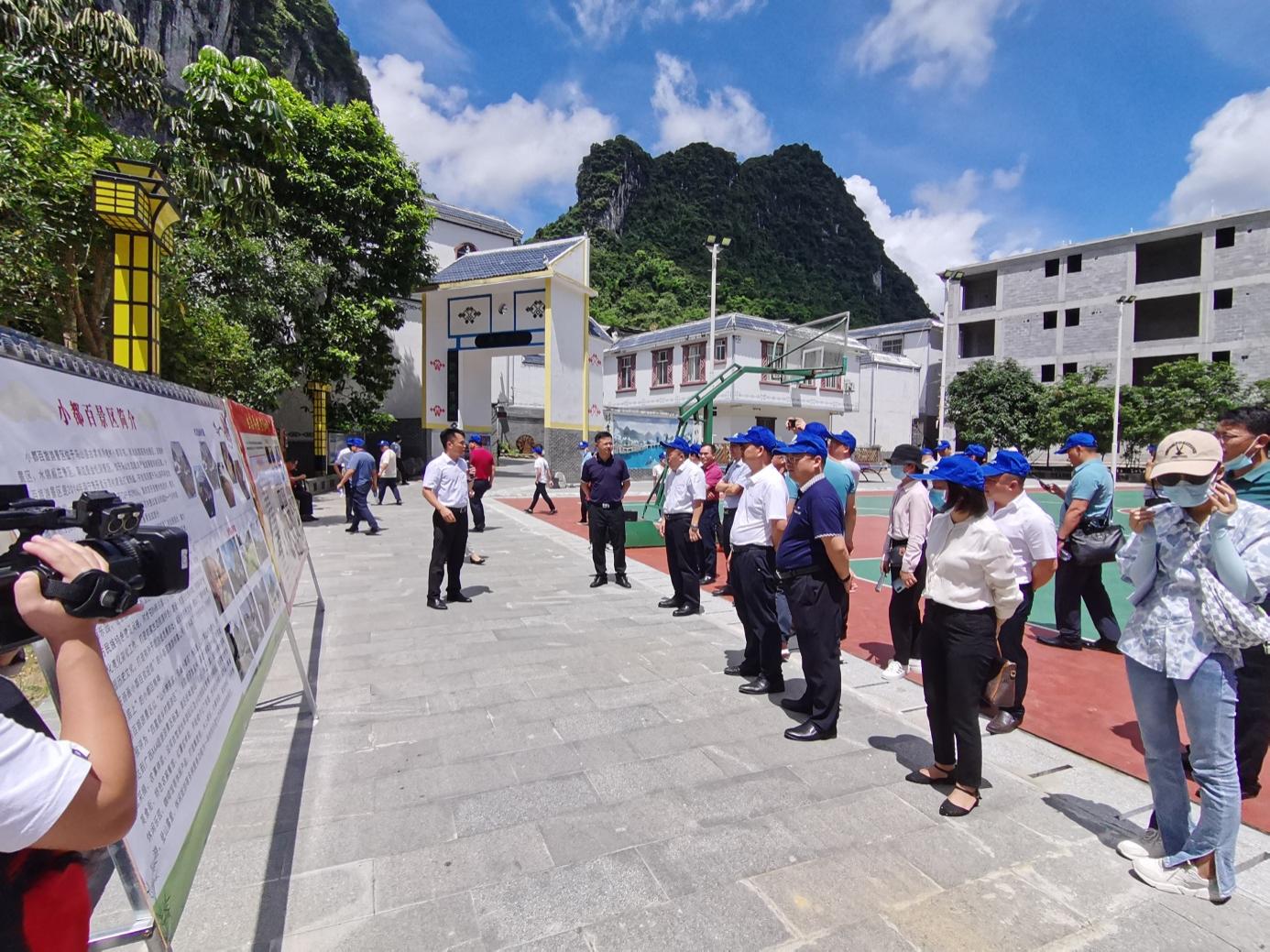 全区林业生态旅游产业发展现场会在邕召开
