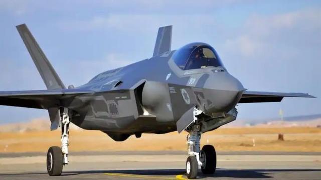 F35造越多，美国心越慌？为什么说F35可能彻底葬送美军空中优势？