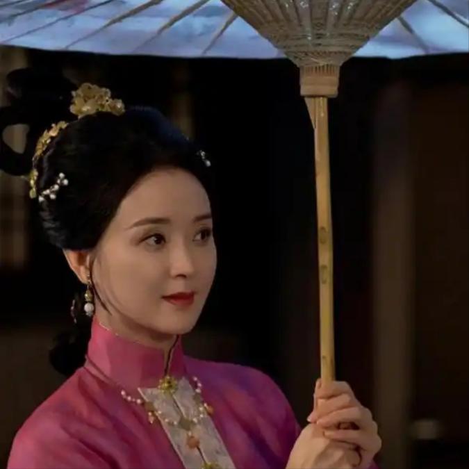 婆婆去世、老公失联、儿子转性,51岁王艳终于熬出头逆袭人生赢家