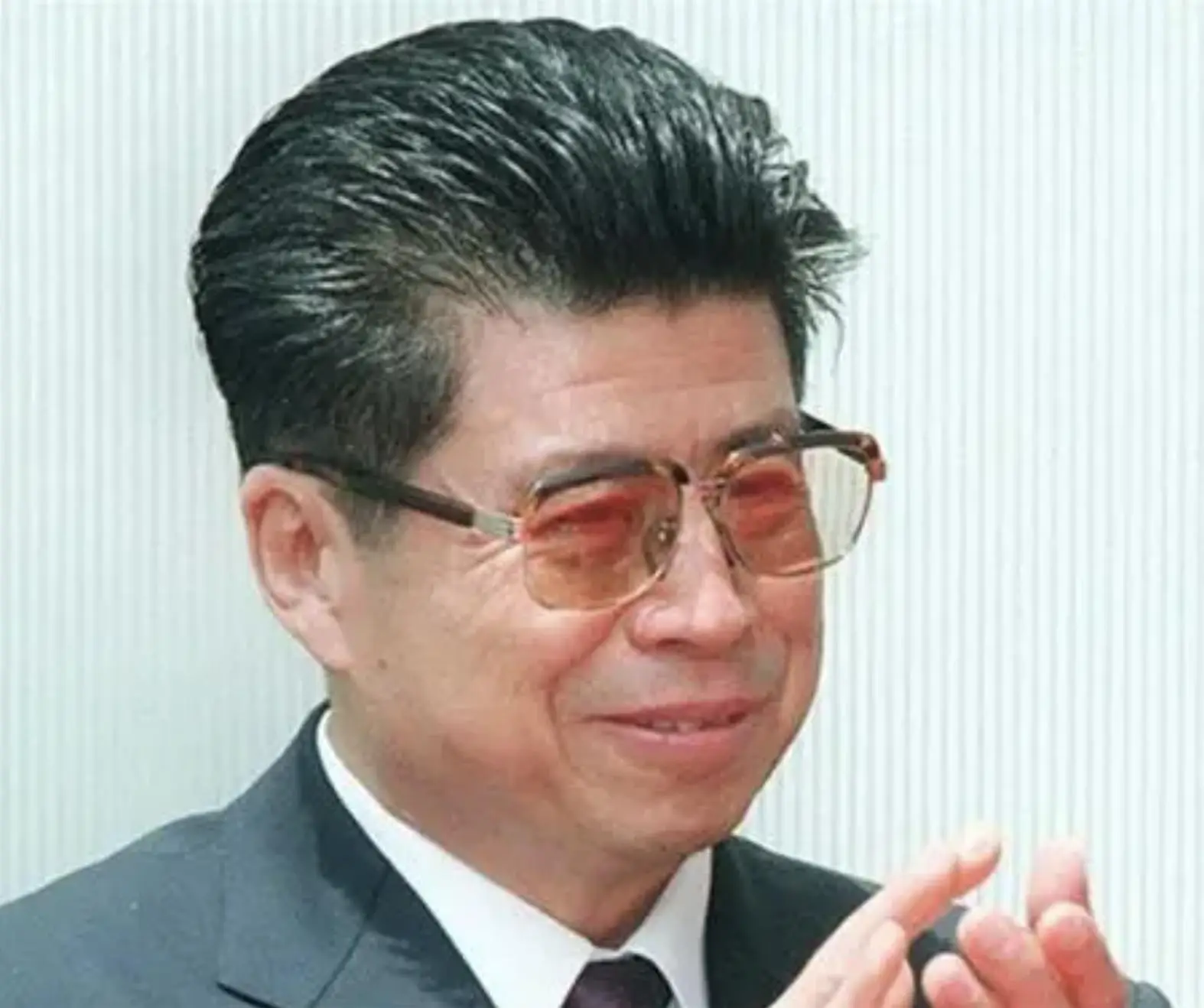 他是潜逃级的贪官:至今未落网,逃跑方式未知