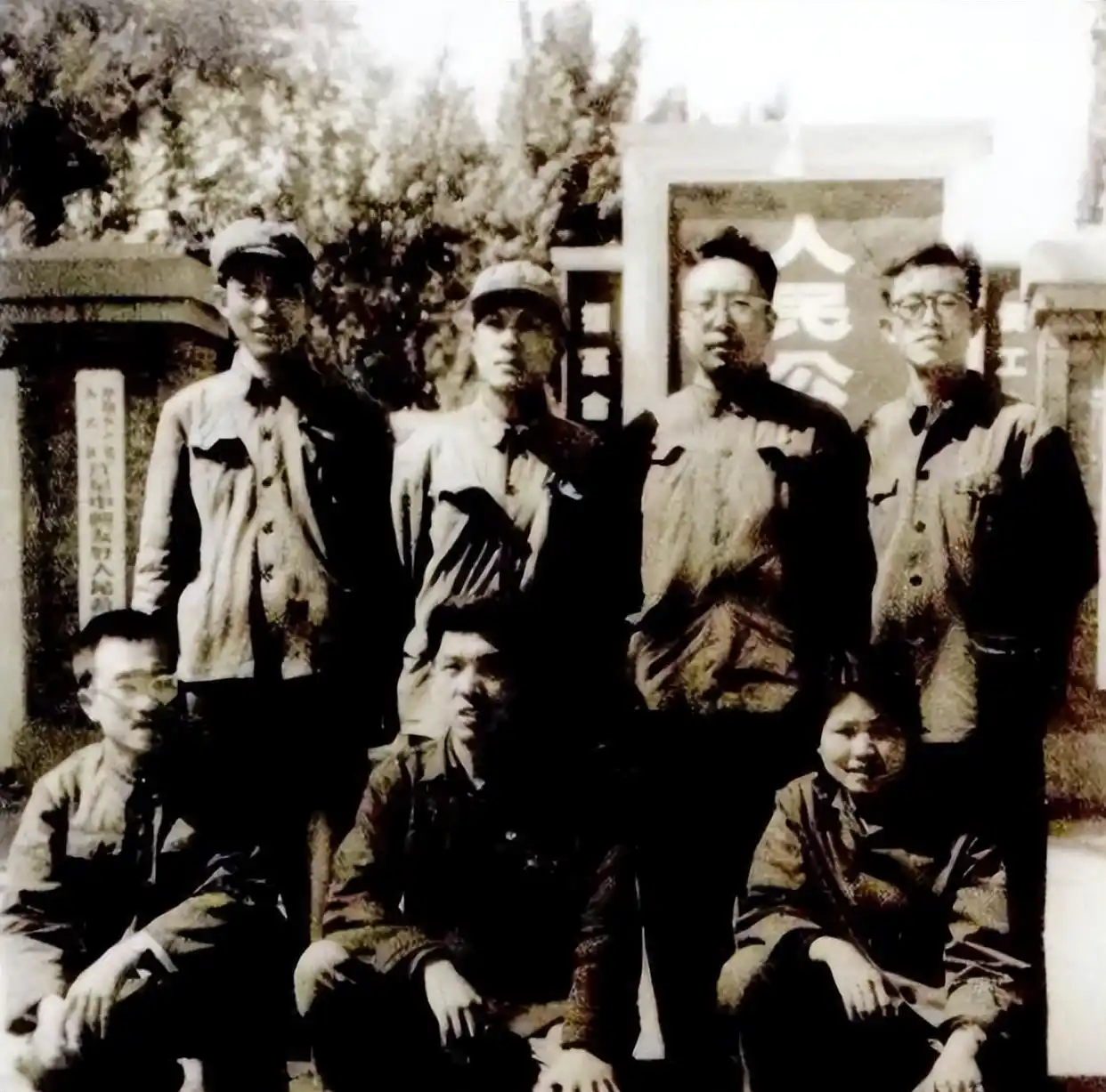 回顾邢质斌:与丈夫相守50年,罗京离世后自请离职,如今怎样了