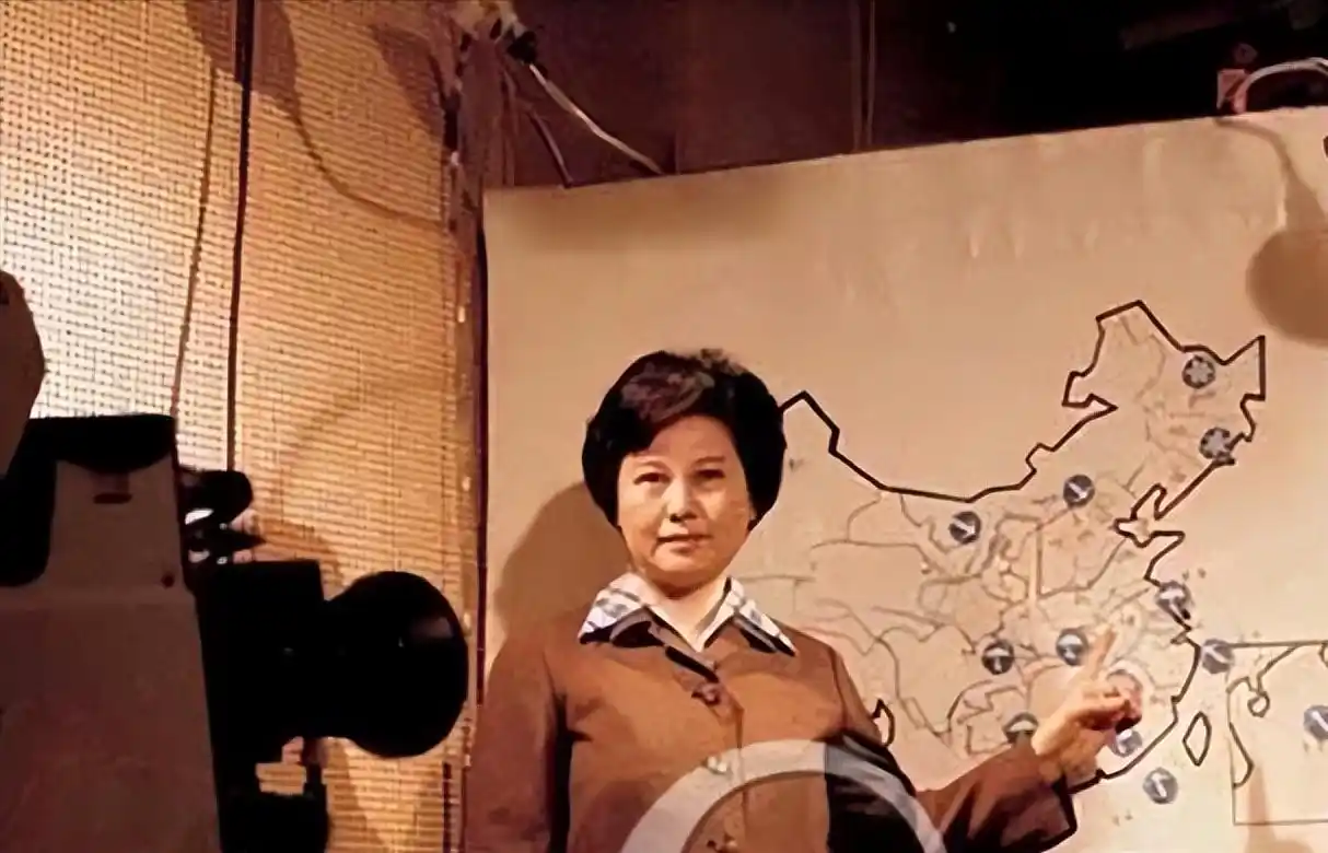 回顾邢质斌:与丈夫相守50年,罗京离世后自请离职,如今怎样了