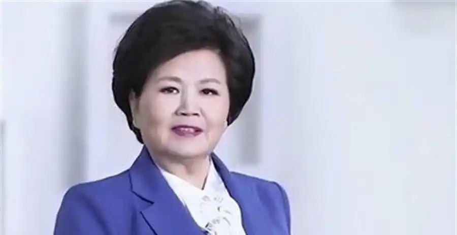 回顾:邢质斌鲜少露面,与初恋丈夫共度一生,退休后生活近况引关切