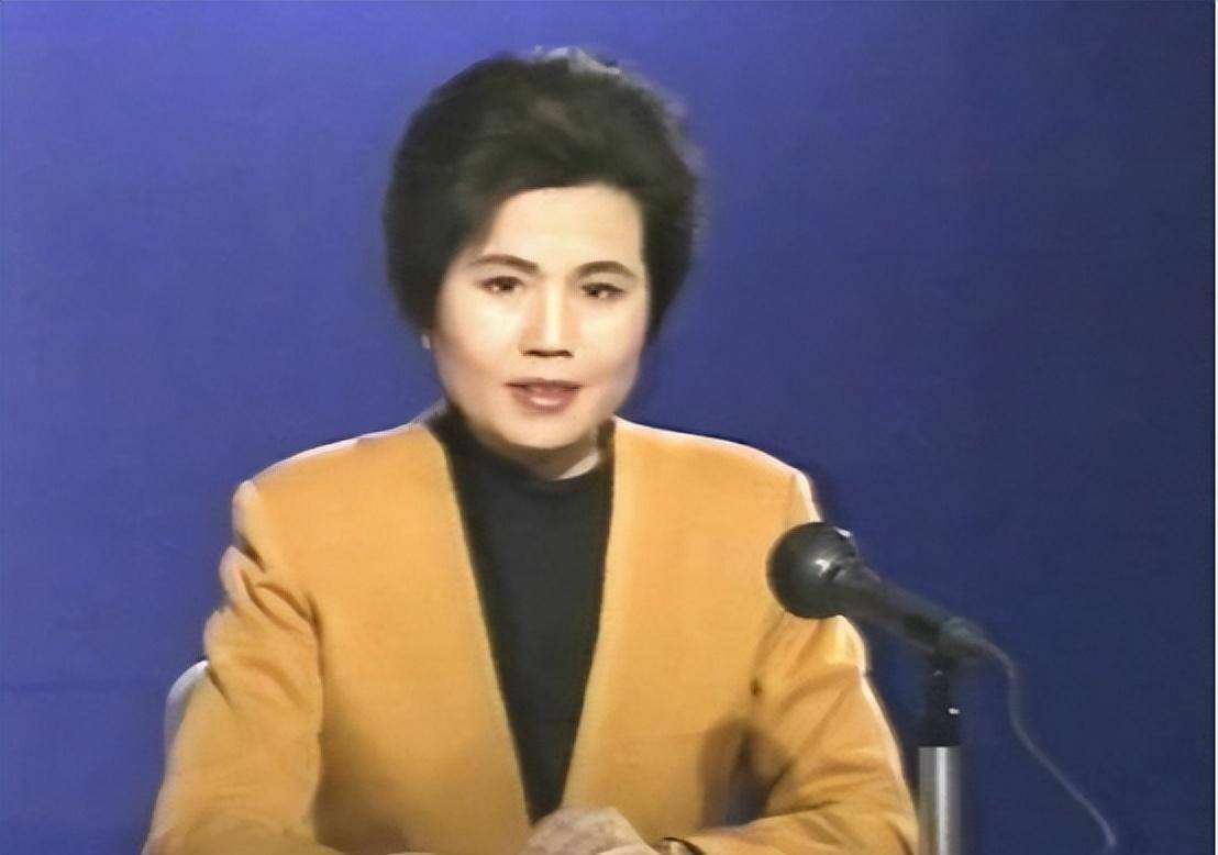 与丈夫相守48年,搭档罗京去世后自愿离职,邢质斌如今怎样了?