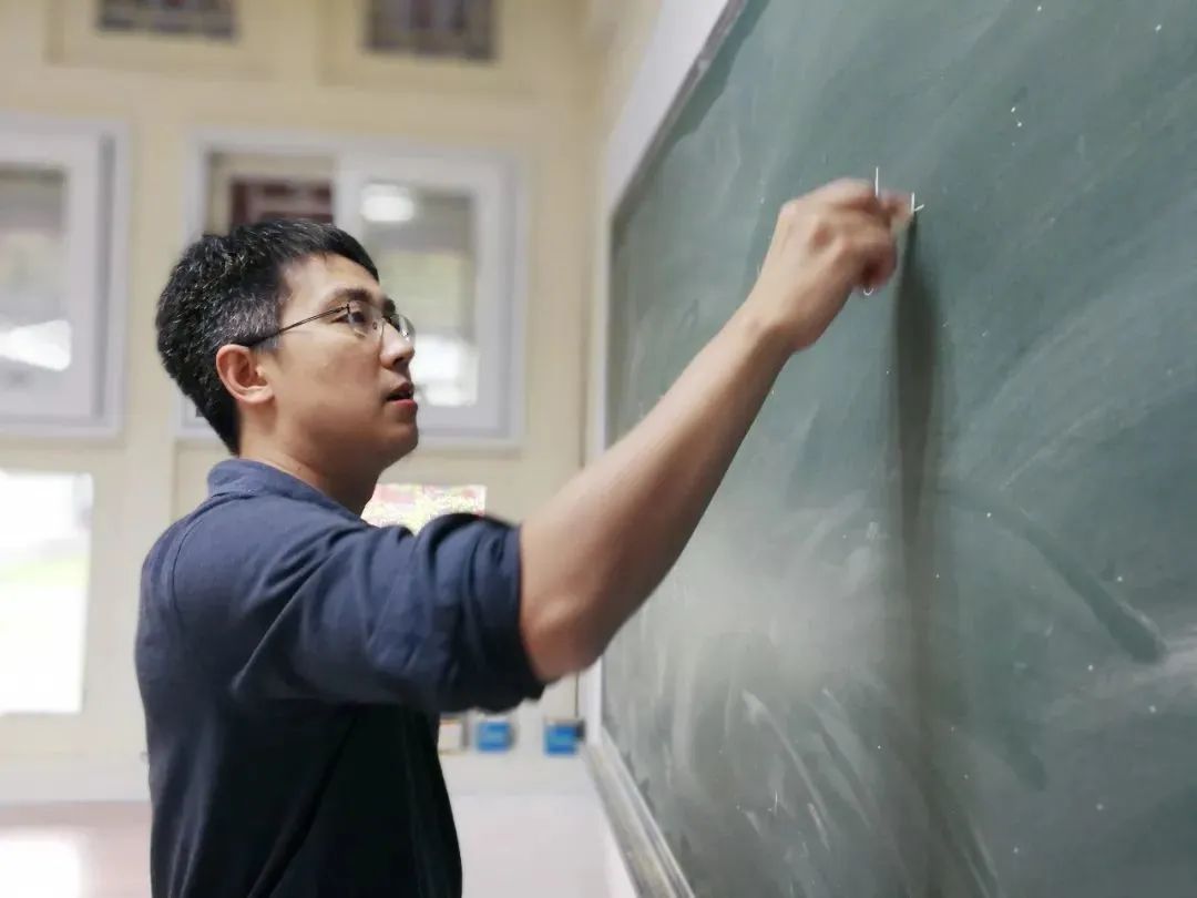 新华鲜报|40年资助88万项!国家自然科学基金见证我国基础研究事业历史性跨越