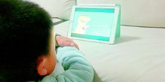 都是"金发碧眼"但资质成谜 老师:外教合格率不足3成