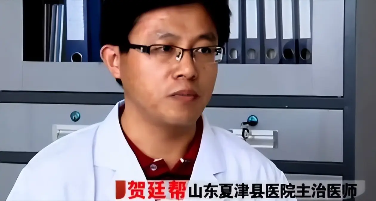 10年前山东男孩被高压泵体内充气，内脏严重损坏，工友赔偿112万