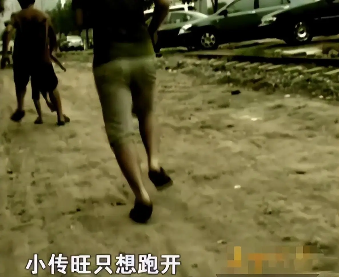 12年，山东男孩被工友开玩笑，用高压泵往体内充气，五脏严重损坏