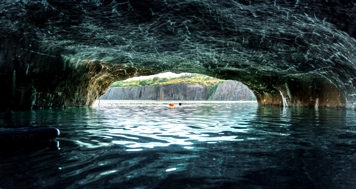 水下机器人实拍长沙网红野泳矿坑，画面令人心惊！救援人员：若溺水，救援非常困难！