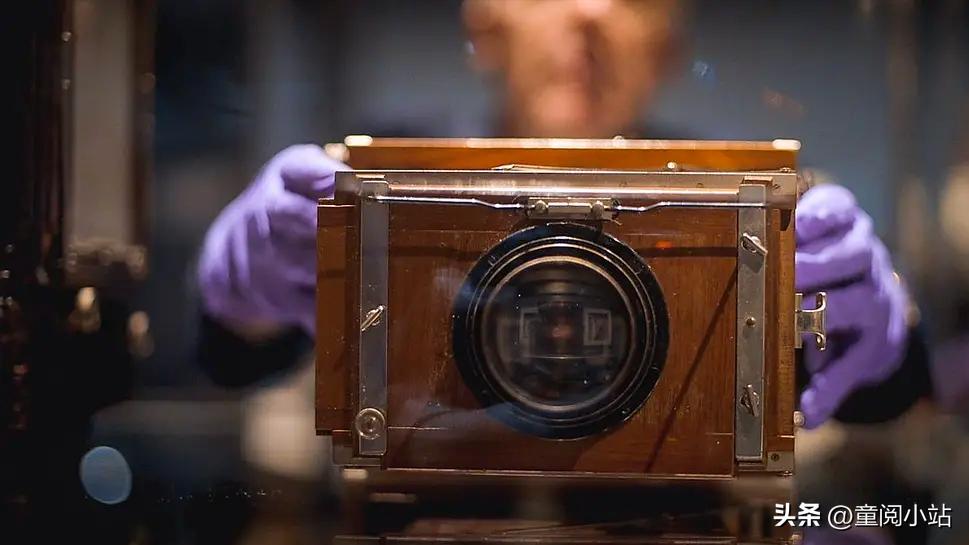 央妈引进的BBC高分纪录片《博物馆的秘密》原声版+央妈配音版