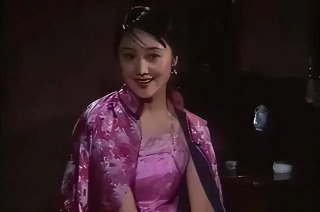 琼女郎赵丽娟：靠“令妃”大火，为演令妃痛失孩子，如今后悔吗？