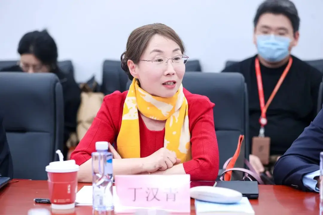 从“协议”到“续章”：一场持续三年仍将继续的校媒双向奔赴