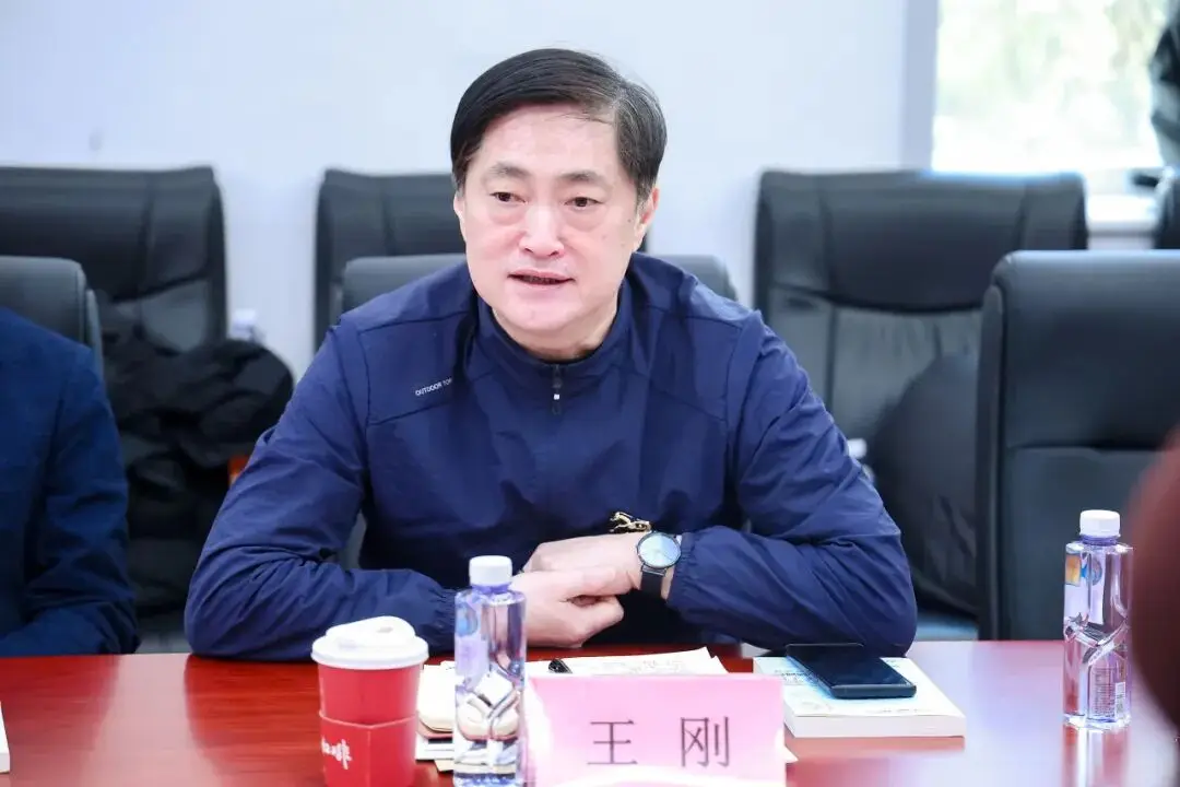 从“协议”到“续章”：一场持续三年仍将继续的校媒双向奔赴