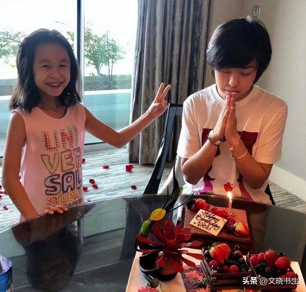 富商徐威:与12年女友袁立分手,转身娶了张怡宁,全靠岳母撑腰