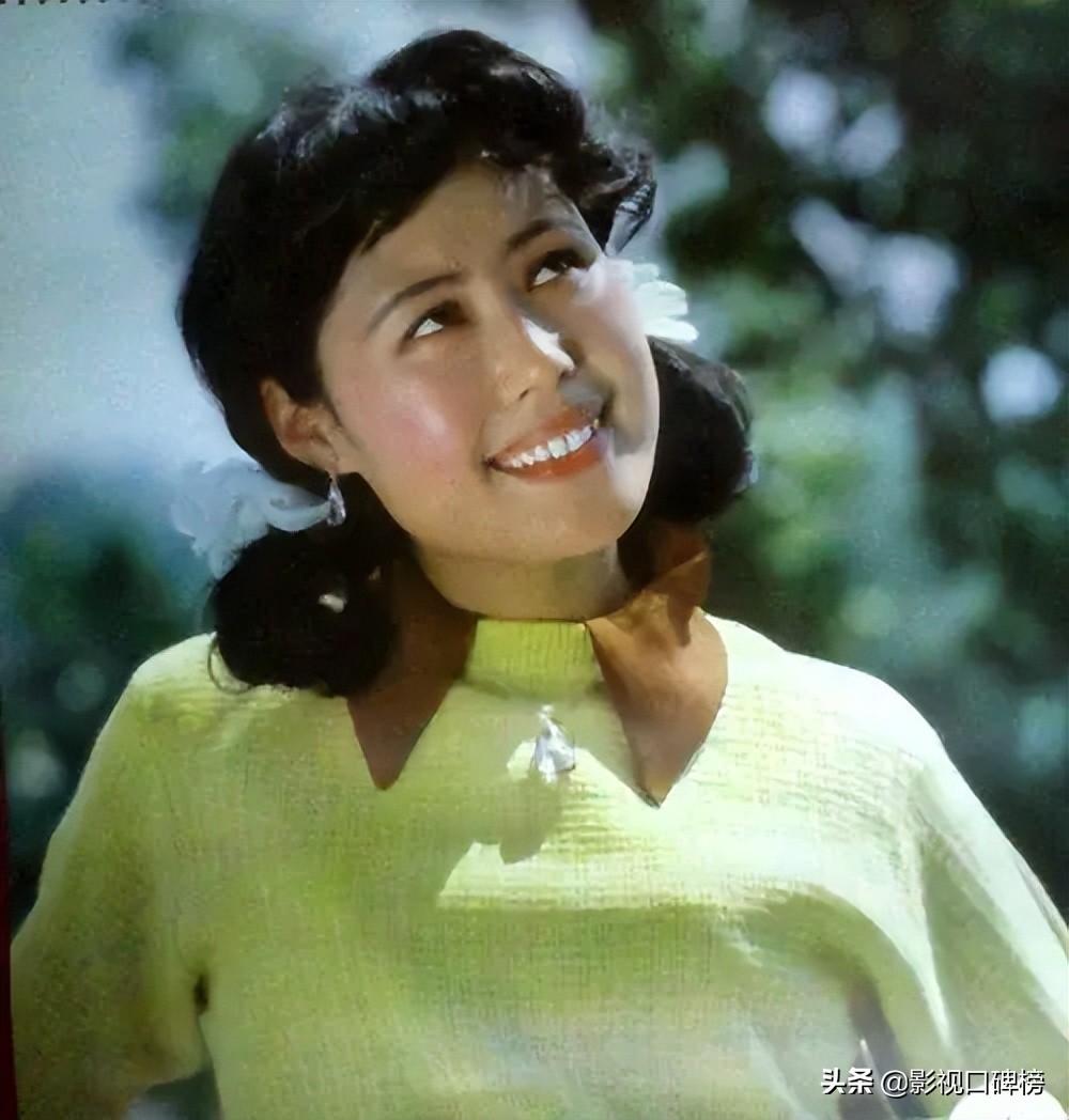 羊胎素事件不算大，斯琴高娃恐怕最后悔的就是认识袁立