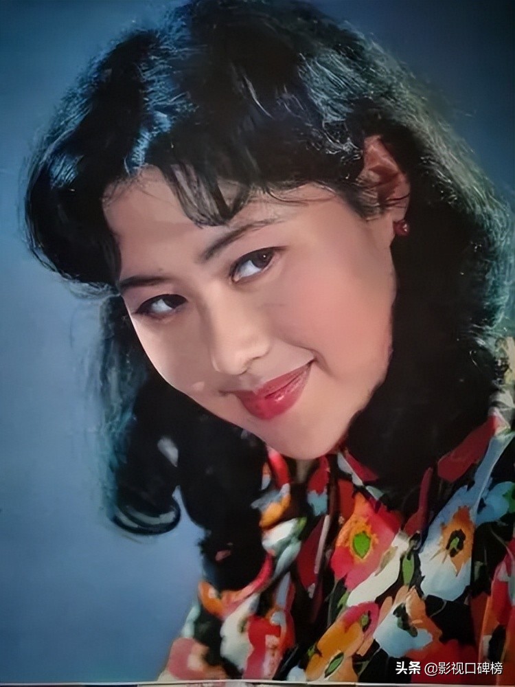 羊胎素事件不算大，斯琴高娃恐怕最后悔的就是认识袁立