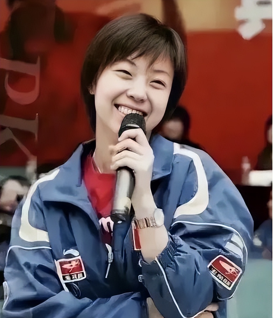 身价300亿富商徐威，宠袁立12年，为何转身迎娶奥运冠军张怡宁？