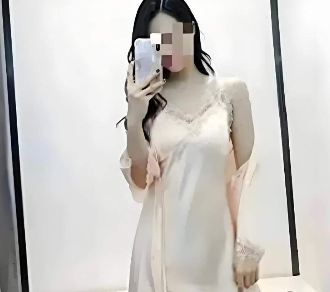 中学校长出轨人妻，半年开房40次！大尺度聊天记录流出，合照曝光