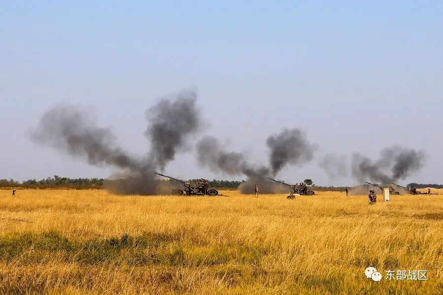 太暖了!老兵退伍返乡,专车相送