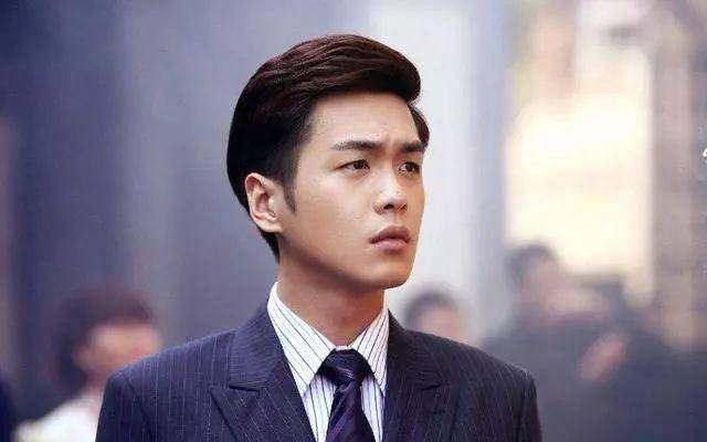 有种“整容”叫结婚3年，唐艺昕依然美丽动人，张若昀却判若两人