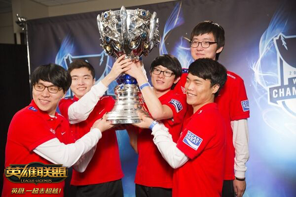 英雄联盟洲际系列赛中韩恩怨交锋史 OMG与皇族的坎坷历程